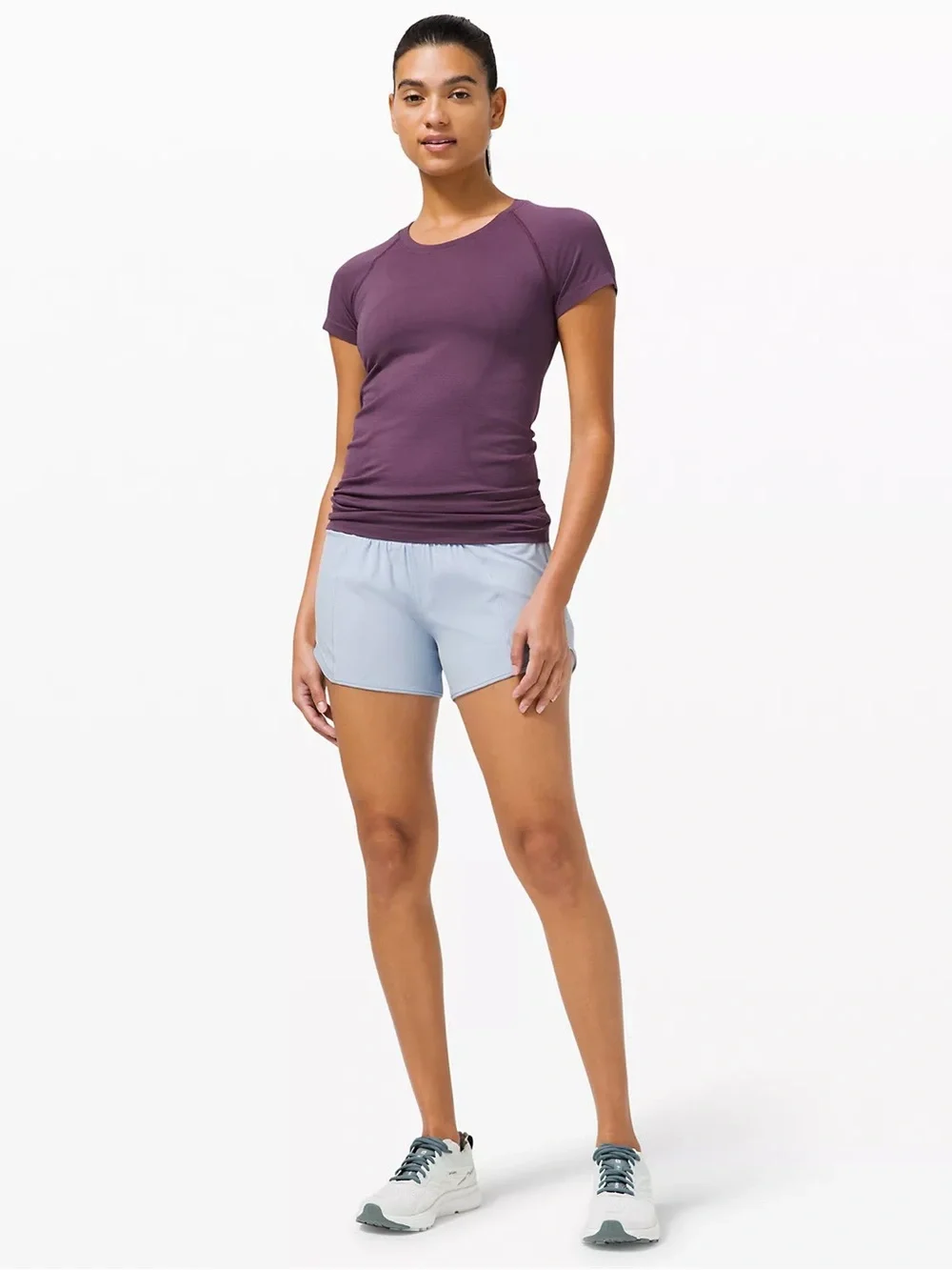 Lululemon /// Women’s Hotty Hot Low-Rise Lined Shorts - Size 10